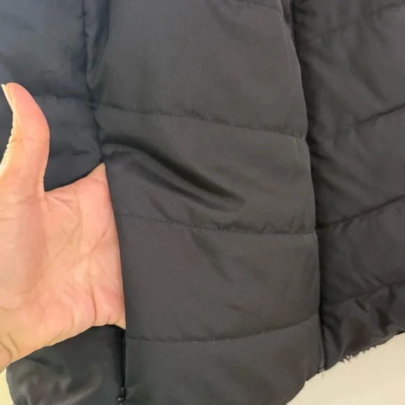 Women's reversible vest puffer and faux fur black size L - Picture 2 of 10